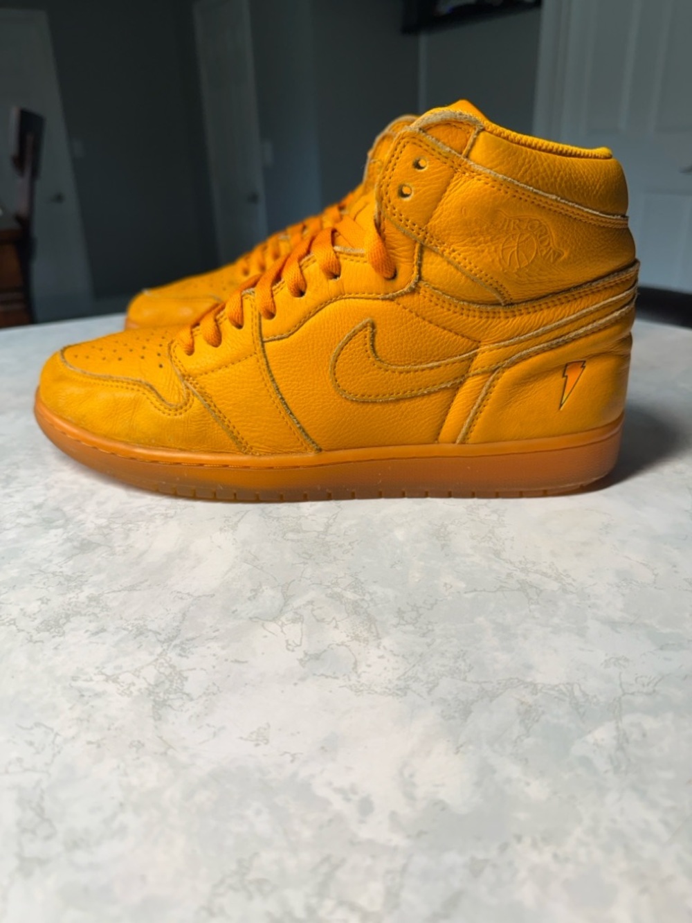 Jordan 1 Retro Gatorade Orange Peel